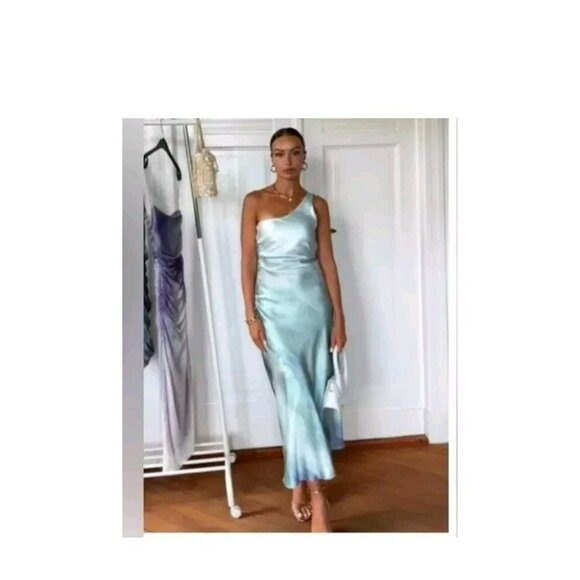 NWT ZARA WOMAN'S DRAPED SATIN EFFECT DRESS GREENS  SIZE XS 7949/430 - Picture 2 of 7